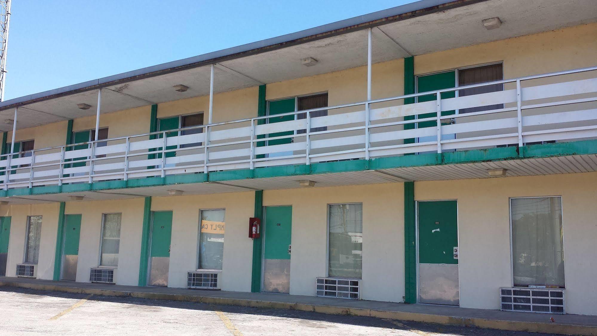 Gator Lodge Jacksonville Dış mekan fotoğraf